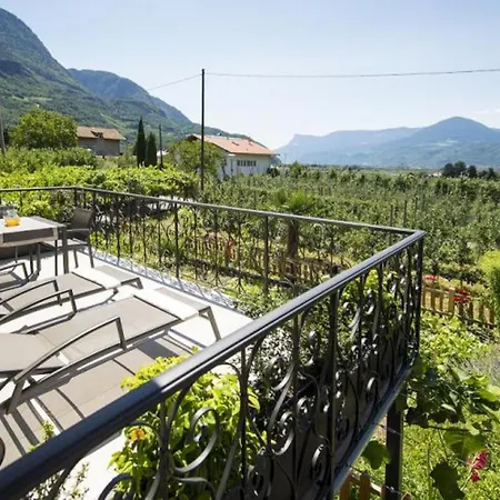 Appartamento Stoeckerhof Herz Merano